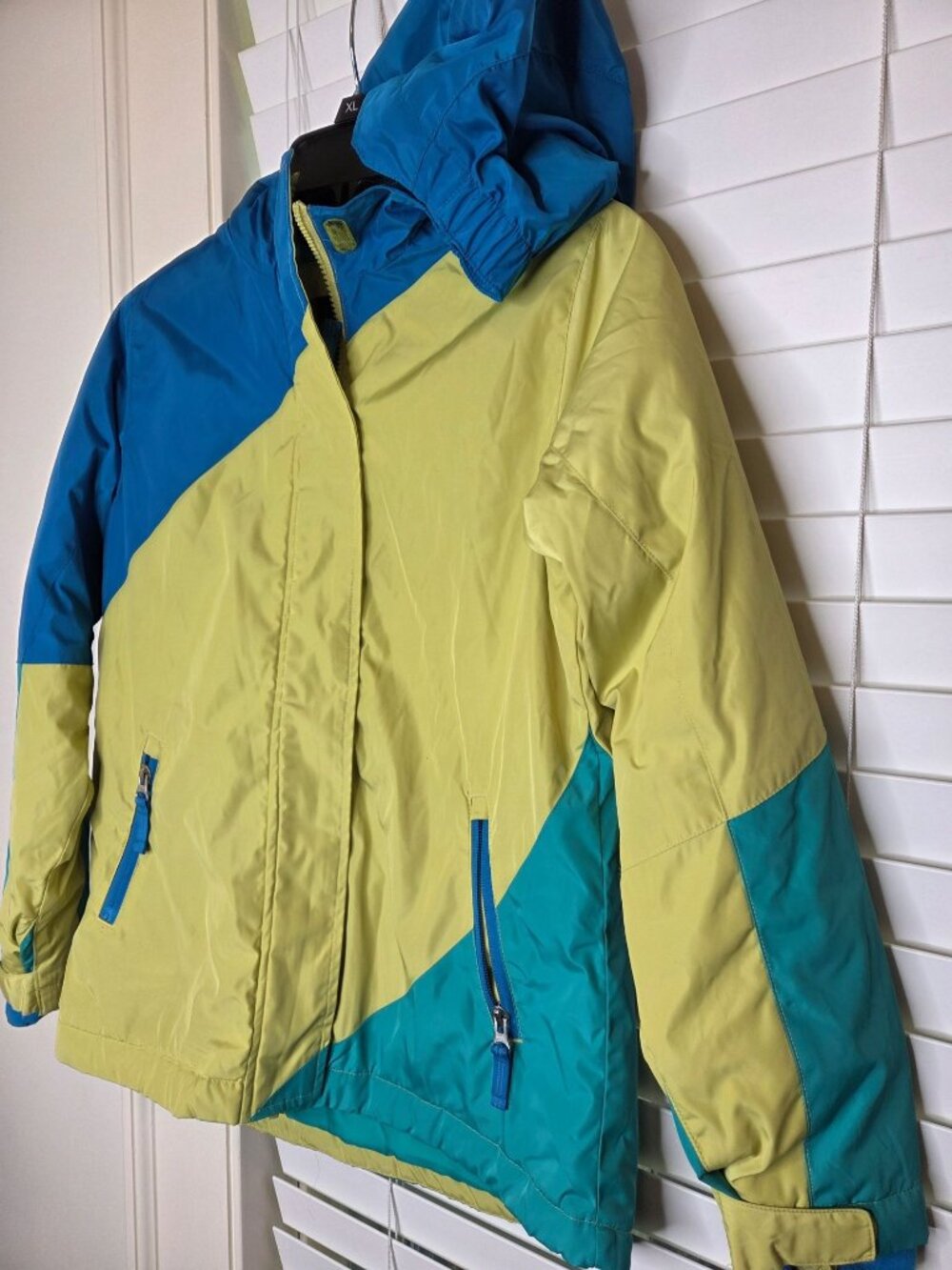 Lands End Kids Colorblock Winter Coat Hood Yellow Blue M (10-12) Polyester - Picture 2 of 8